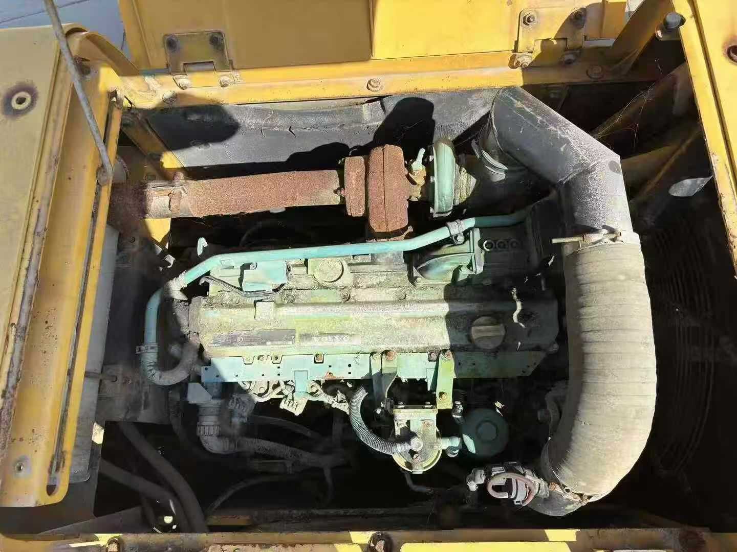 Buy Komatsu PW220-7 Used Excavator / 4 Used Komatsu PW220-7 Excavator 2016 Model / 4