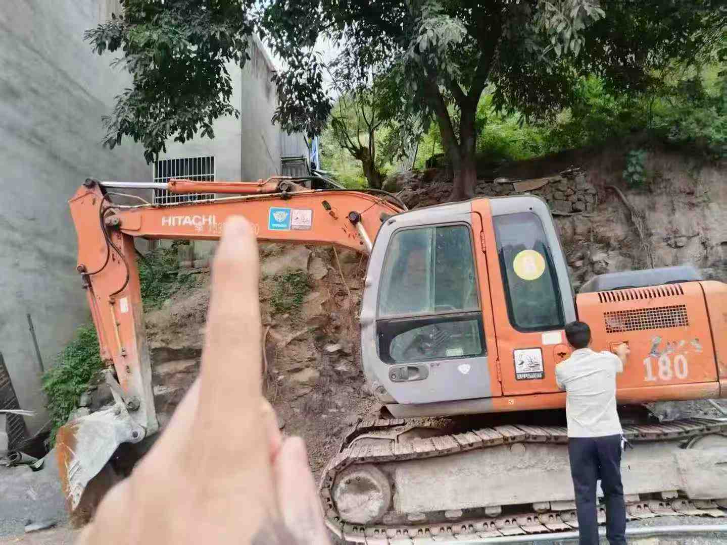 Buy Hitachi ZX120 Used Excavator / 5 Used Hitachi ZX120 Excavator 2016 Model / 5