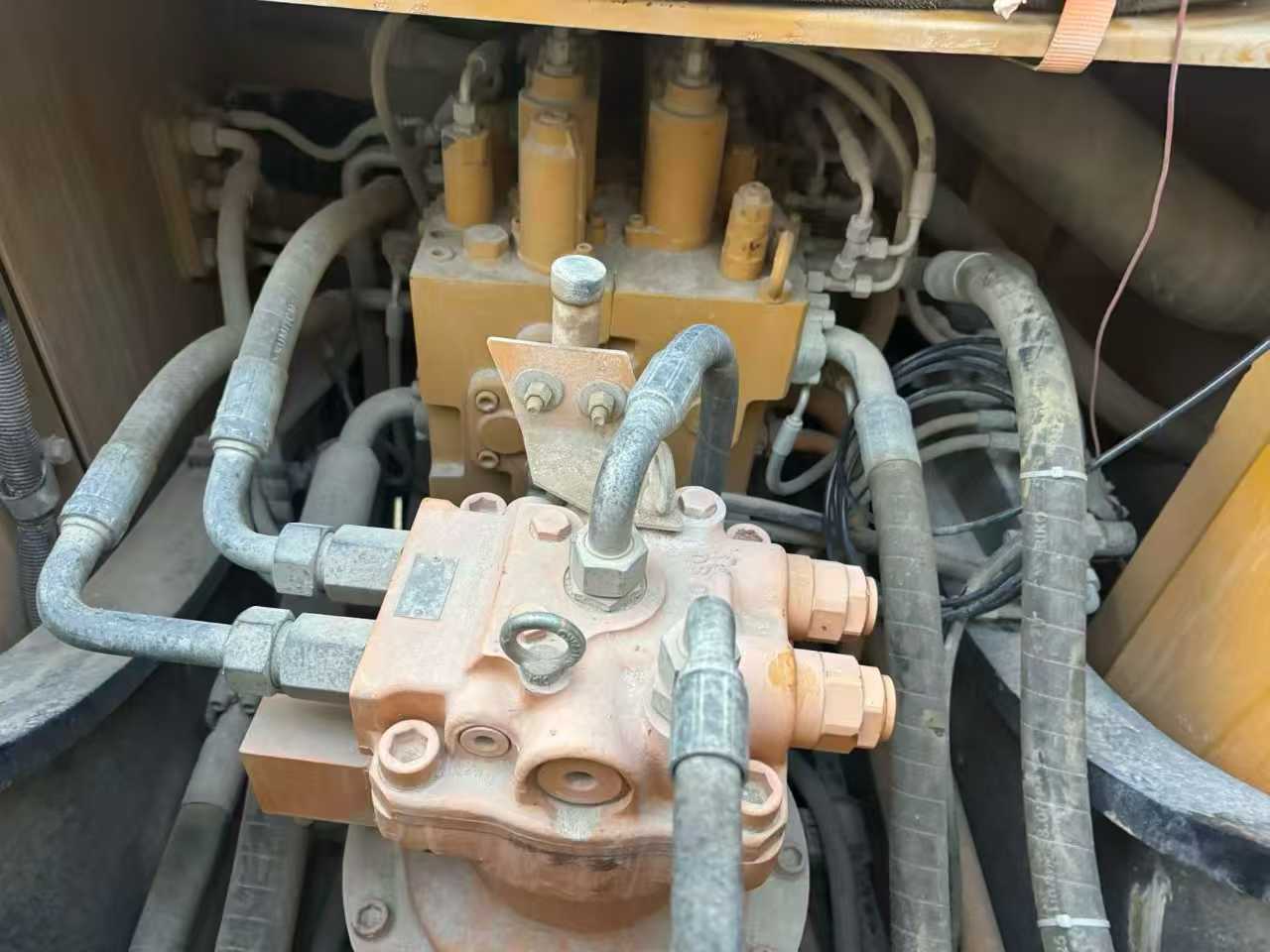 Used Sany SY215W Excavator 2019 Model / 5