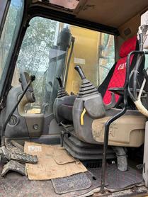 Buy Caterpillar 320D Used Excavator / 4 Used Caterpillar 320D Excavator 2016 Model / 4