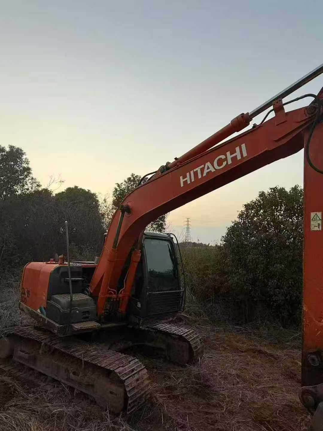 Used Hitachi ZX130-5A Excavator 2019 Model / 3