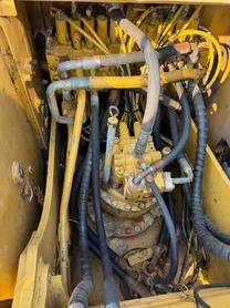 Buy Caterpillar 323DL Used Excavator / 4 Used Caterpillar 323DL Excavator 2012 Model / 4