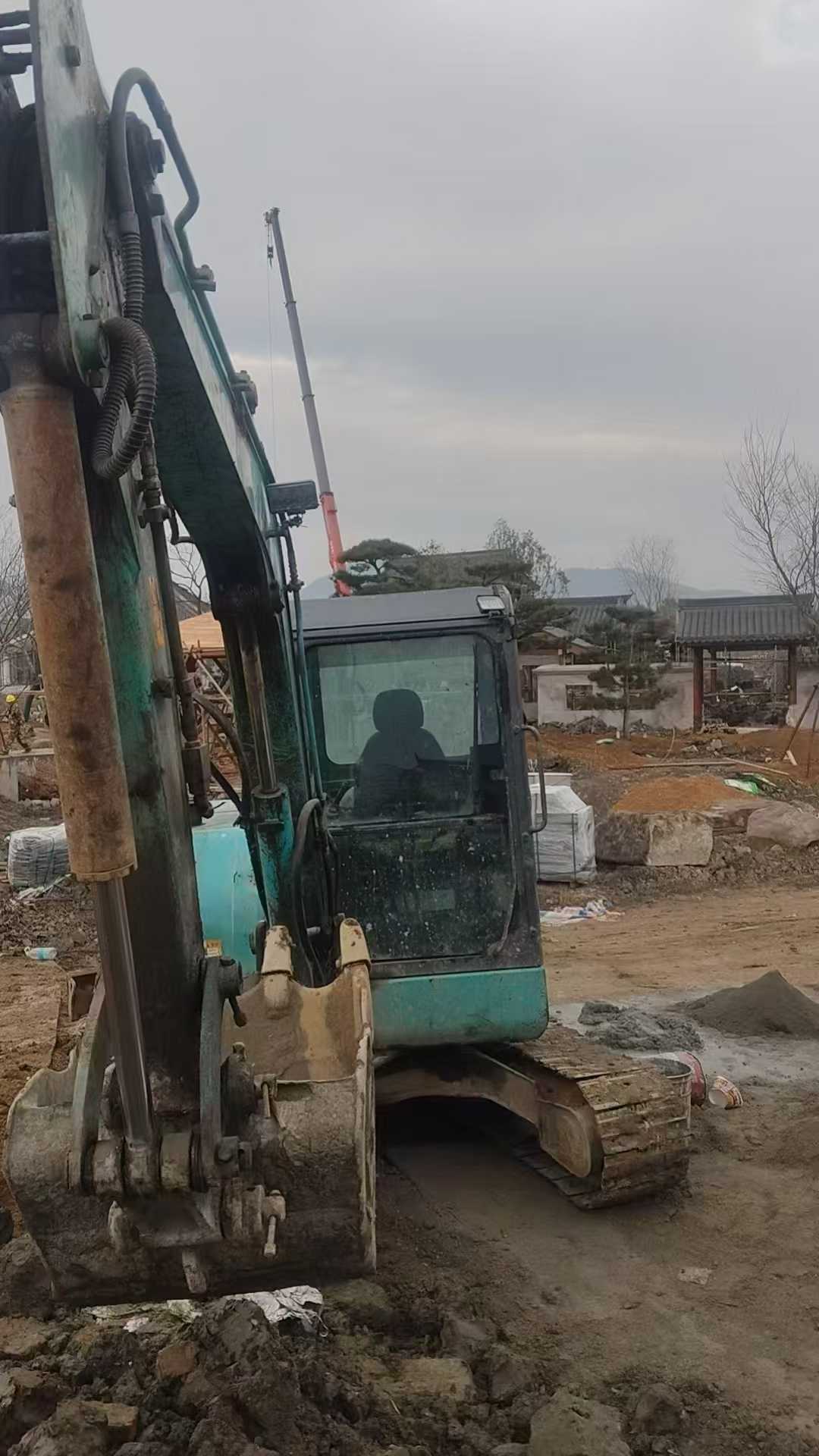 Buy Kobelco SK60 Used Excavator / 5 Used Kobelco SK60 Excavator 2016 Model / 5