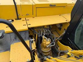 Buy Caterpillar 323 Used Excavator / 8 Used Caterpillar 323 Excavator 2018 Model / 8