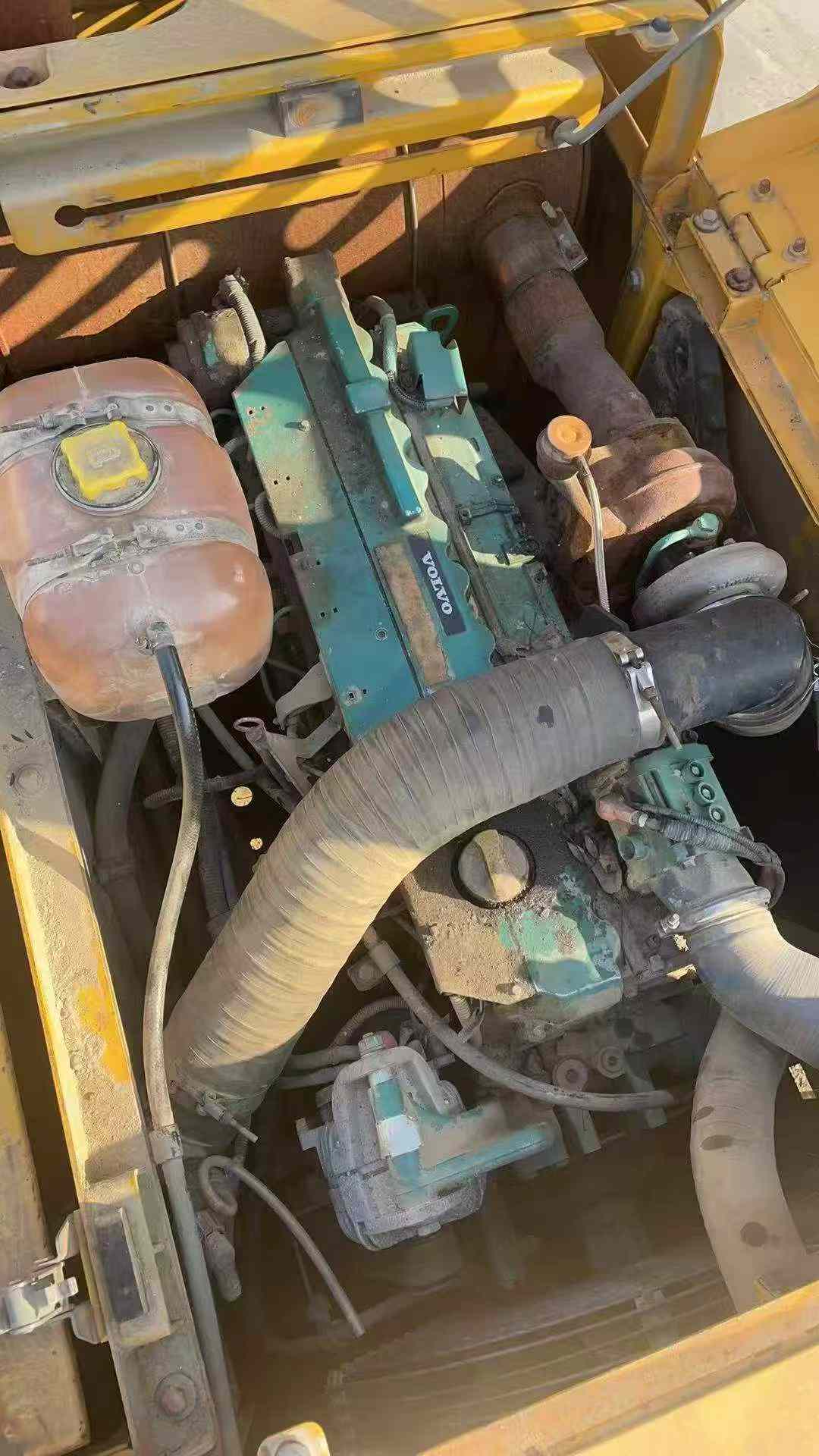 Buy Volvo EC240 Used Excavator / 5 Used Volvo EC240 Excavator 2016 Model / 5