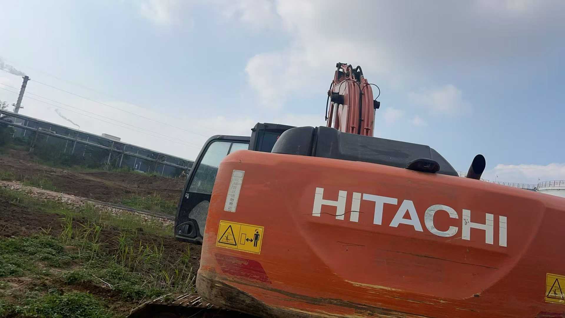 Buy Hitachi ZAXIS200 Used Excavator / 9 Used Hitachi ZAXIS200 Excavator 2021 Model / 9