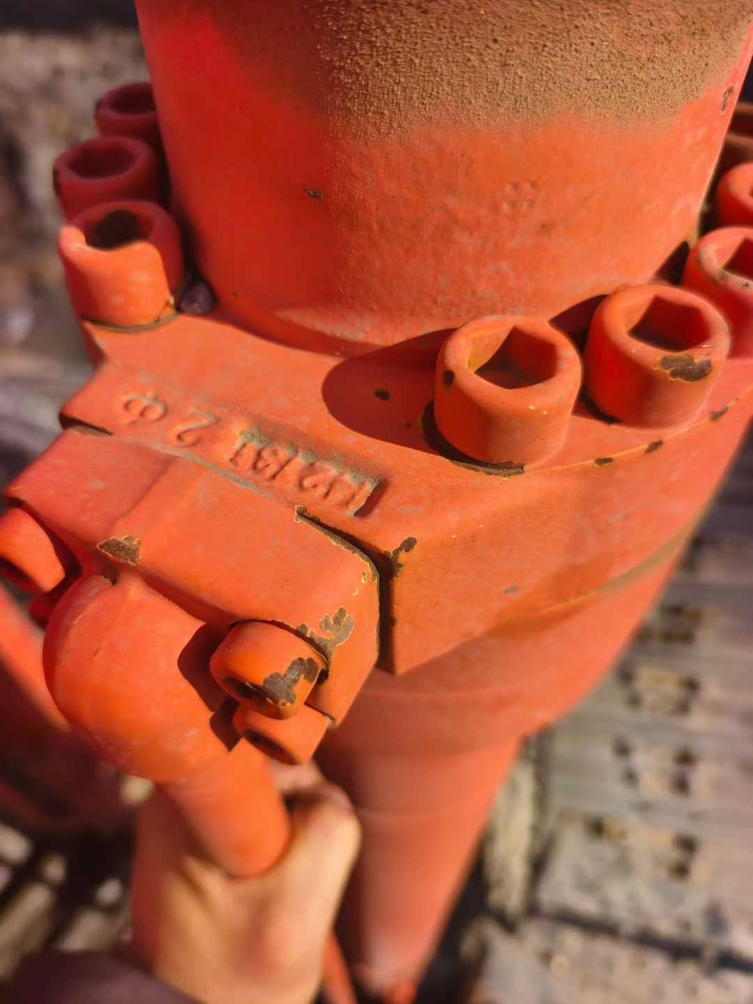 Buy Hitachi ZAXIS200 Used Excavator / 2 Used Hitachi ZAXIS200 Excavator 2014 Model / 2