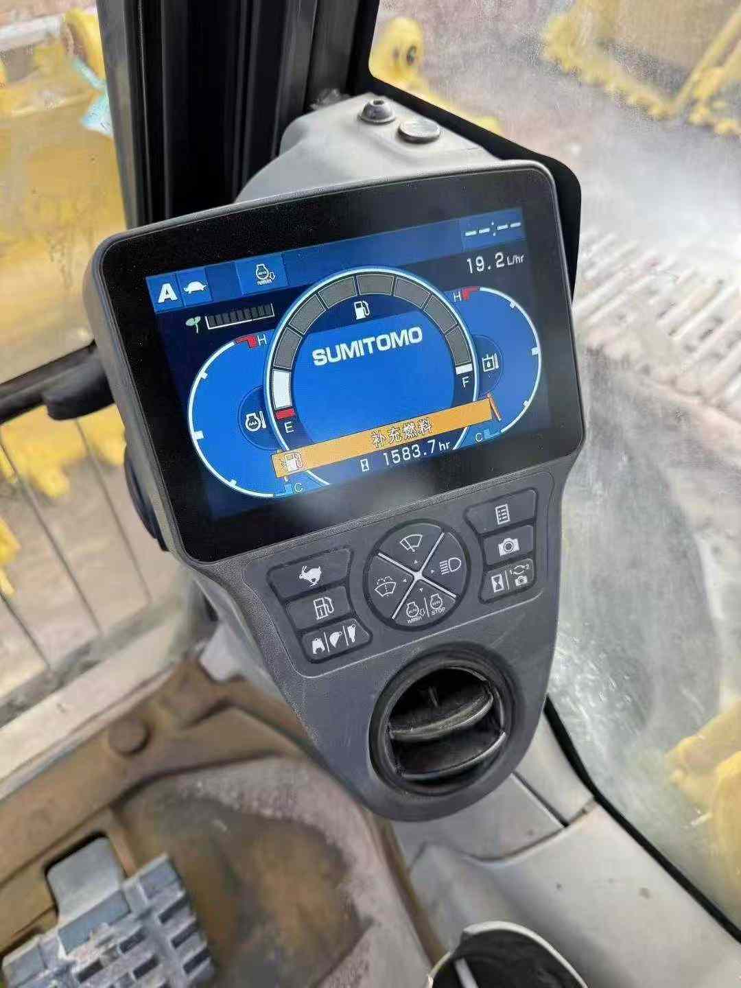 Buy Sumitomo SH500LHD-6 Used Excavator / 5 Used Sumitomo SH500LHD-6 Excavator 2021 Model / 5