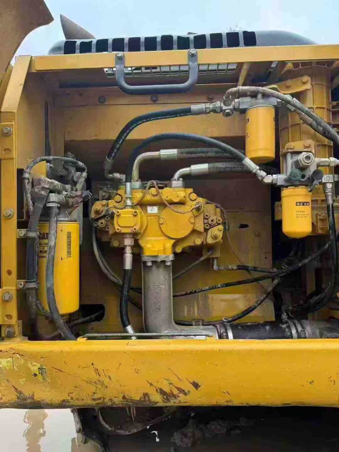 Buy Caterpillar 330L Used Excavator / 2 Used Caterpillar 330L Excavator 2016 Model / 2