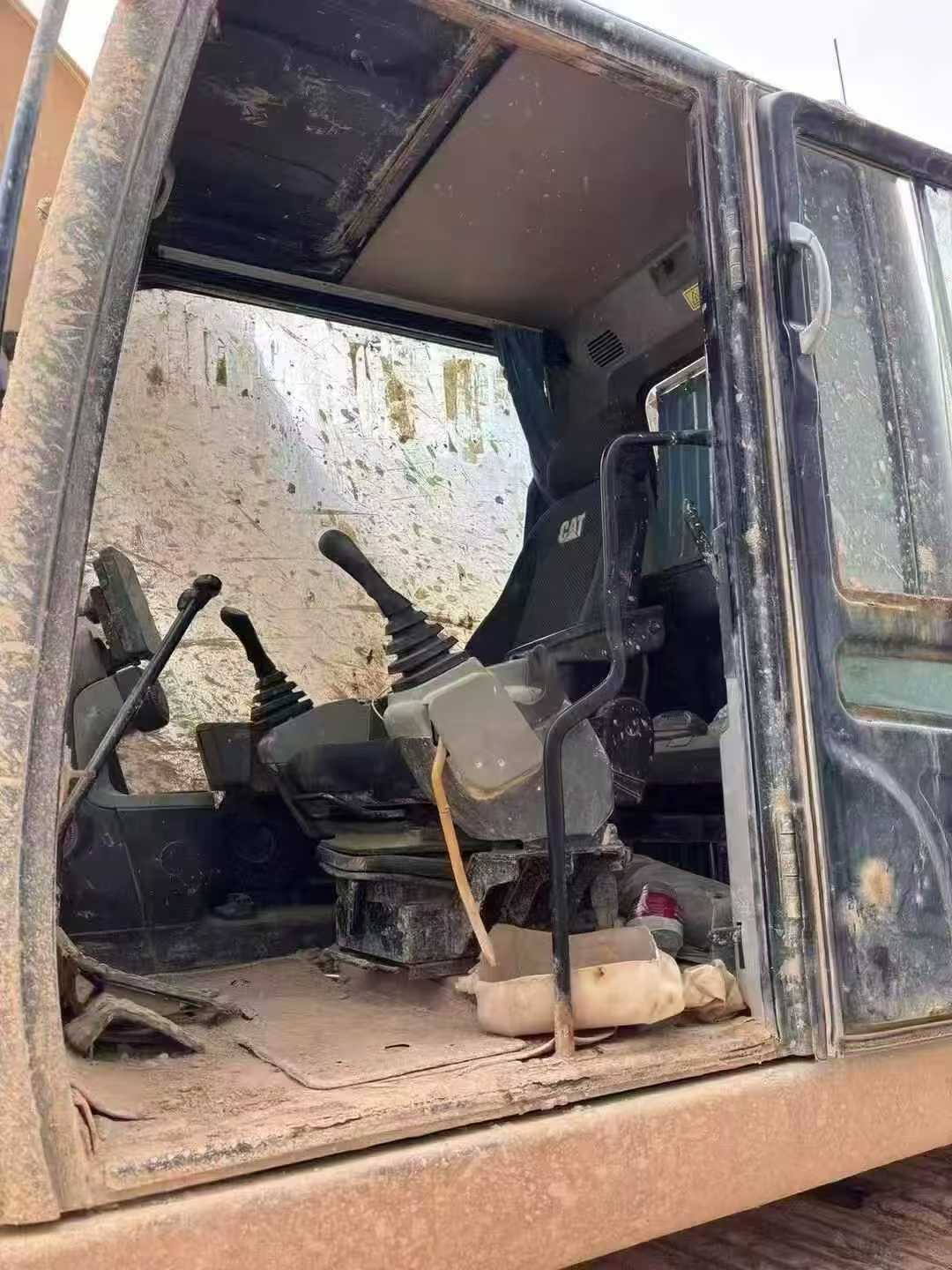 Buy Caterpillar 323 Used Excavator / 4 Used Caterpillar 323 Excavator 2021 Model / 4