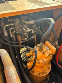 Buy Hyundai R215VSN Used Excavator / 4 Used Hyundai R215VSN Excavator 2016 Model / 4