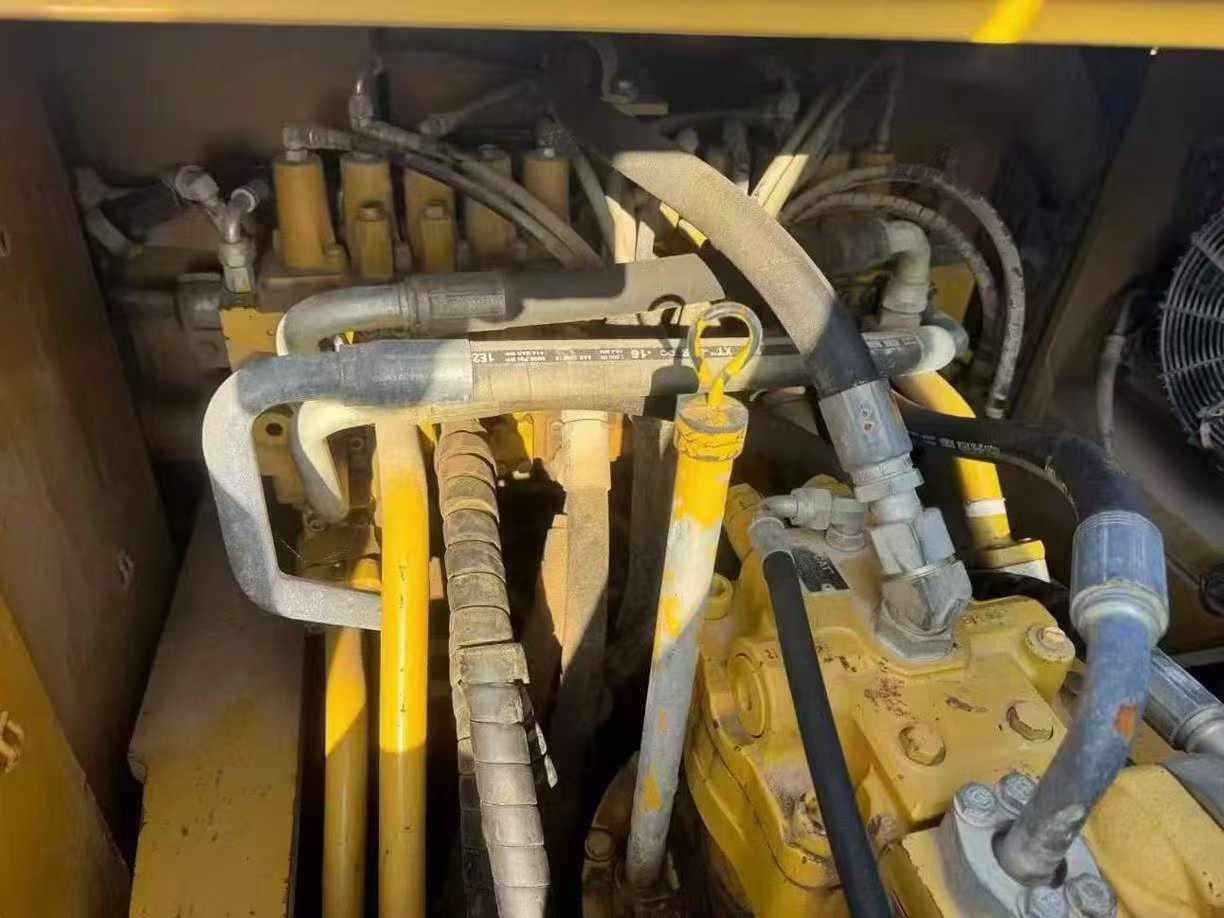 Used Caterpillar 326DL Excavator 2018 Model / 3