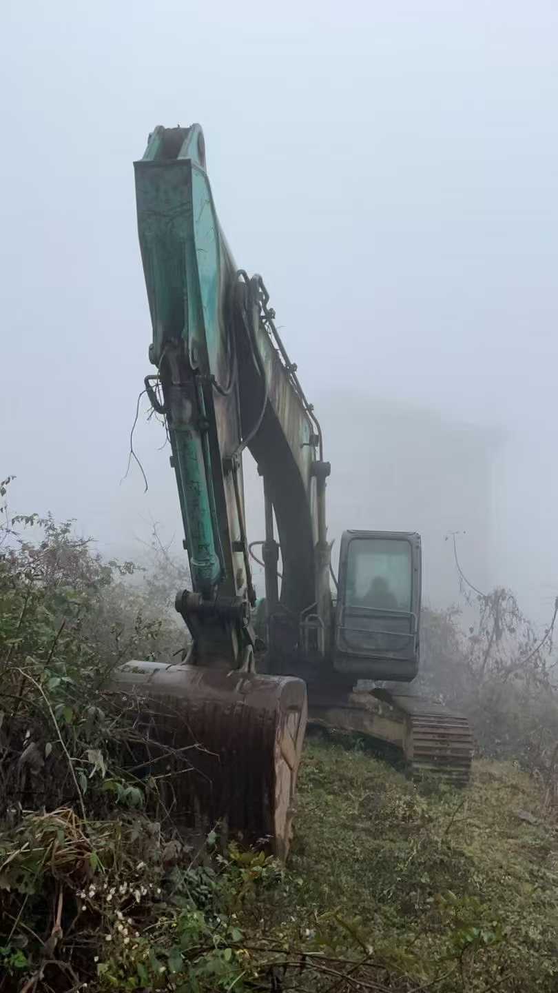 Buy Kobelco SK60-8 Used Excavator / 2 Used Kobelco SK60-8 Excavator 2016 Model / 2