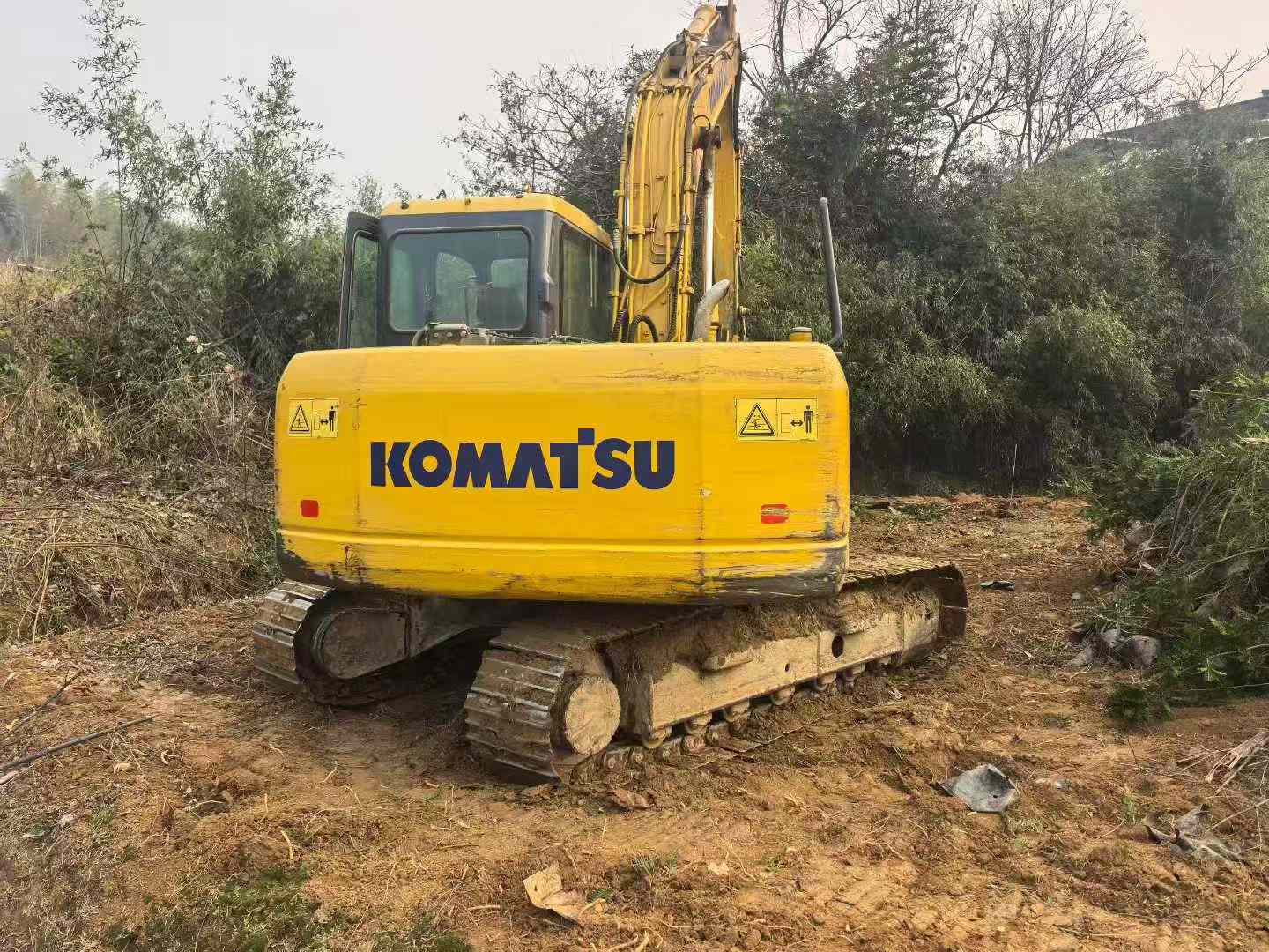 Used Komatsu PC130 Excavator 2010 Model / 6