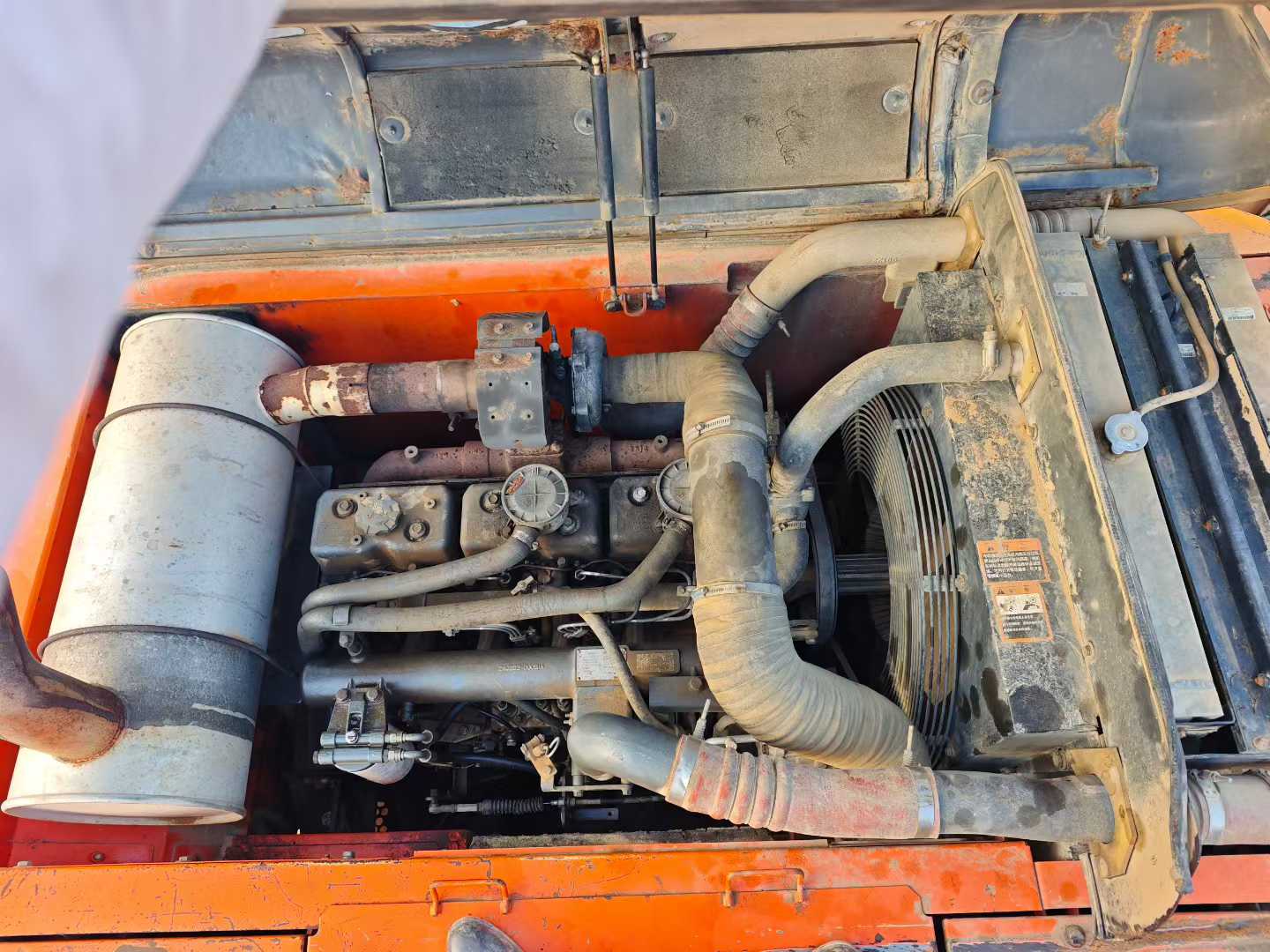 Buy Doosan DX215-9C Used Excavator / 8 Used Doosan DX215-9C Excavator 2014 Model / 8