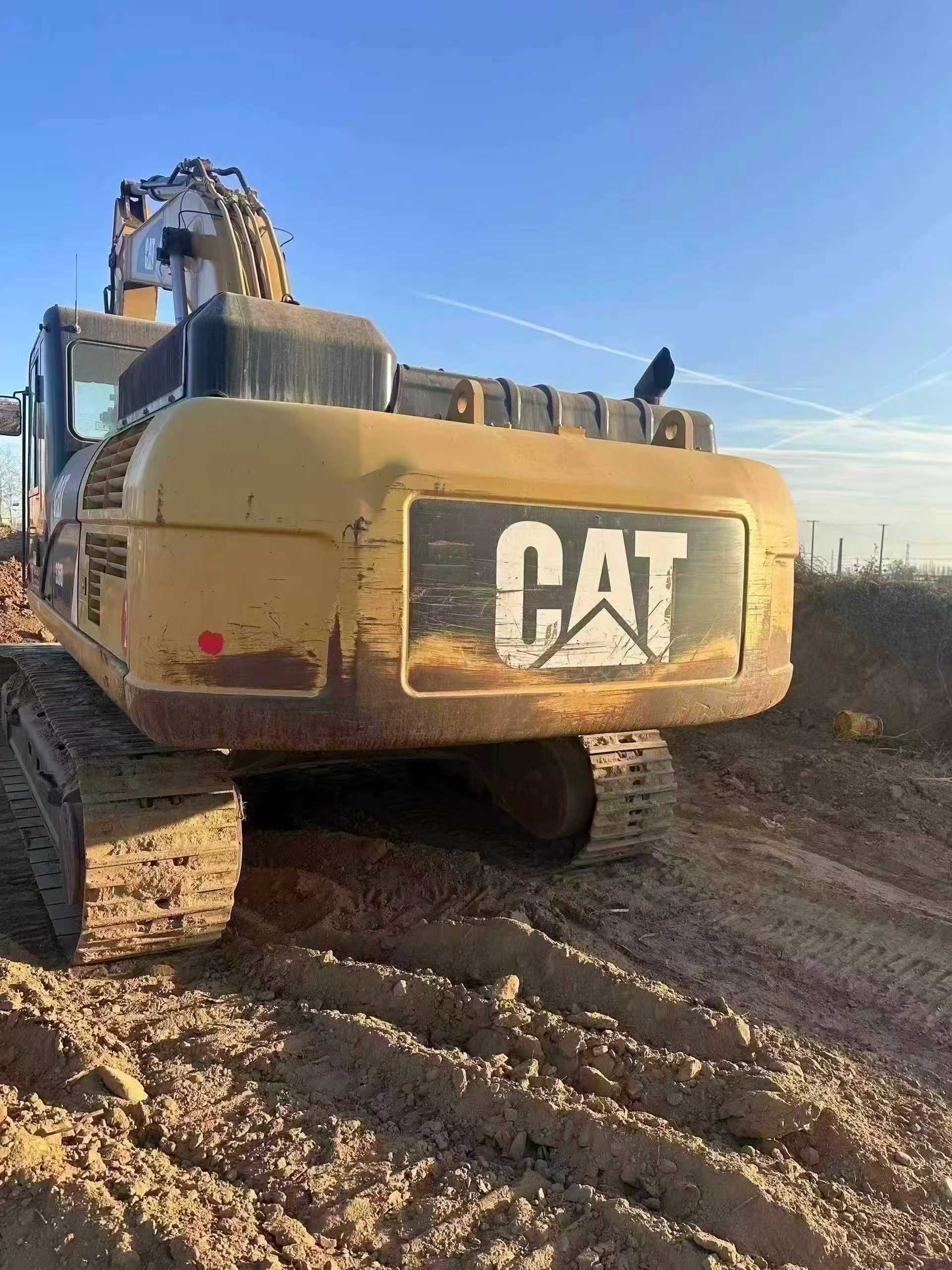 Buy Caterpillar 336FLH Used Excavator / 1