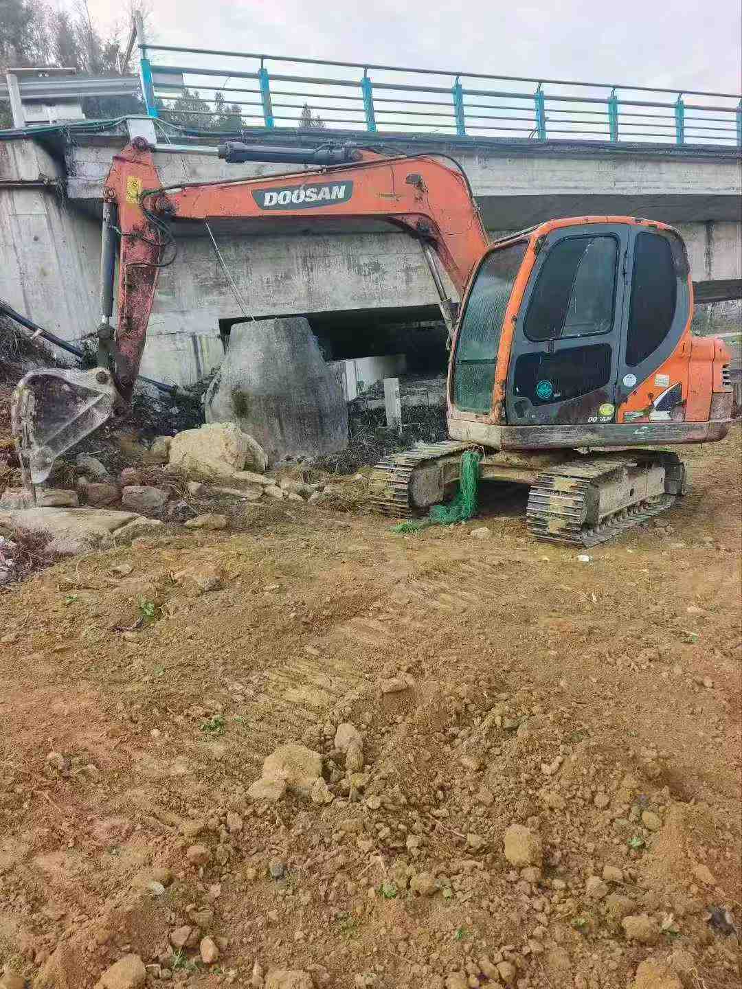 Buy Doosan DX75 Used Excavator / 2 Used Doosan DX75 Excavator 2017 Model / 2