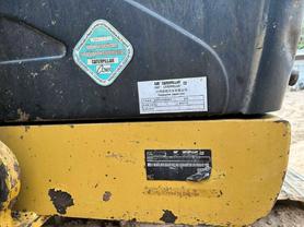 Buy Caterpillar 320D Used Excavator / 7 Used Caterpillar 320D Excavator 2016 Model / 7