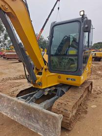 Buy XCMG LW280 Used Excavator / 4 Used XCMG LW280 Excavator 2022 Model / 4