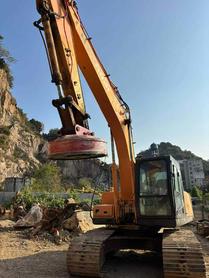 Buy Hyundai R215VSN Used Excavator / 6 Used Hyundai R215VSN Excavator 2016 Model / 6