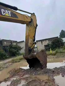 Buy Caterpillar 330L Used Excavator / 8 Used Caterpillar 330L Excavator 2016 Model / 8