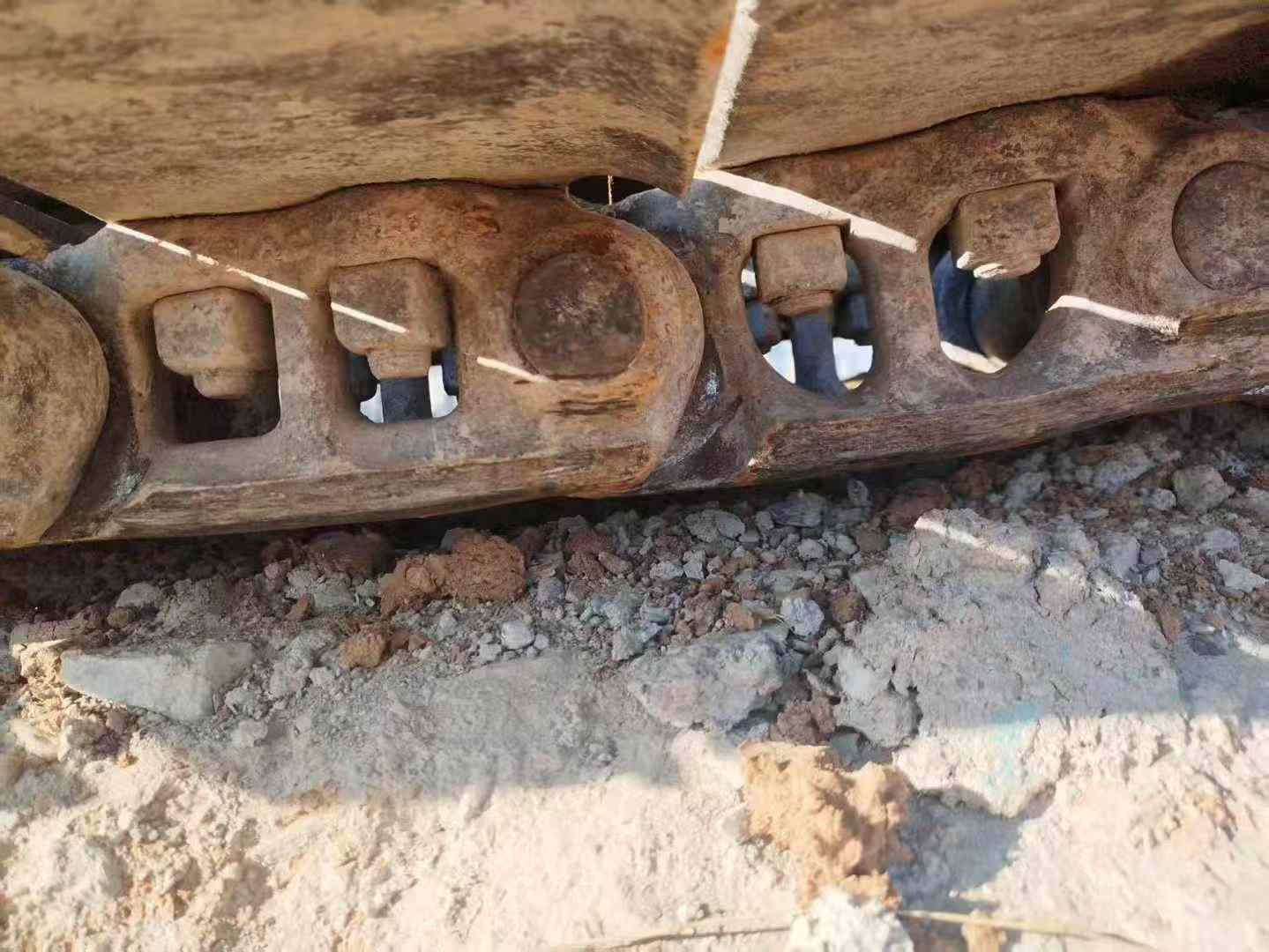 Buy Volvo EC210B Used Excavator / 8 Used Volvo EC210B Excavator 2016 Model / 8