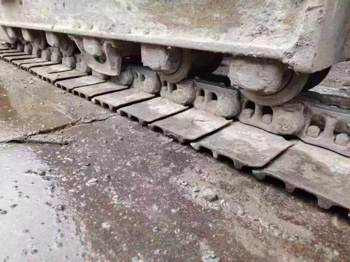 Buy Hyundai 130LVS Used Excavator / 8 Used Hyundai 130LVS Excavator 2020 Model / 8