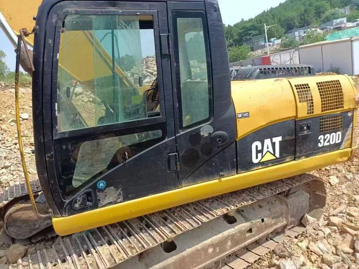 Buy Caterpillar CT20 Used Excavator / 1