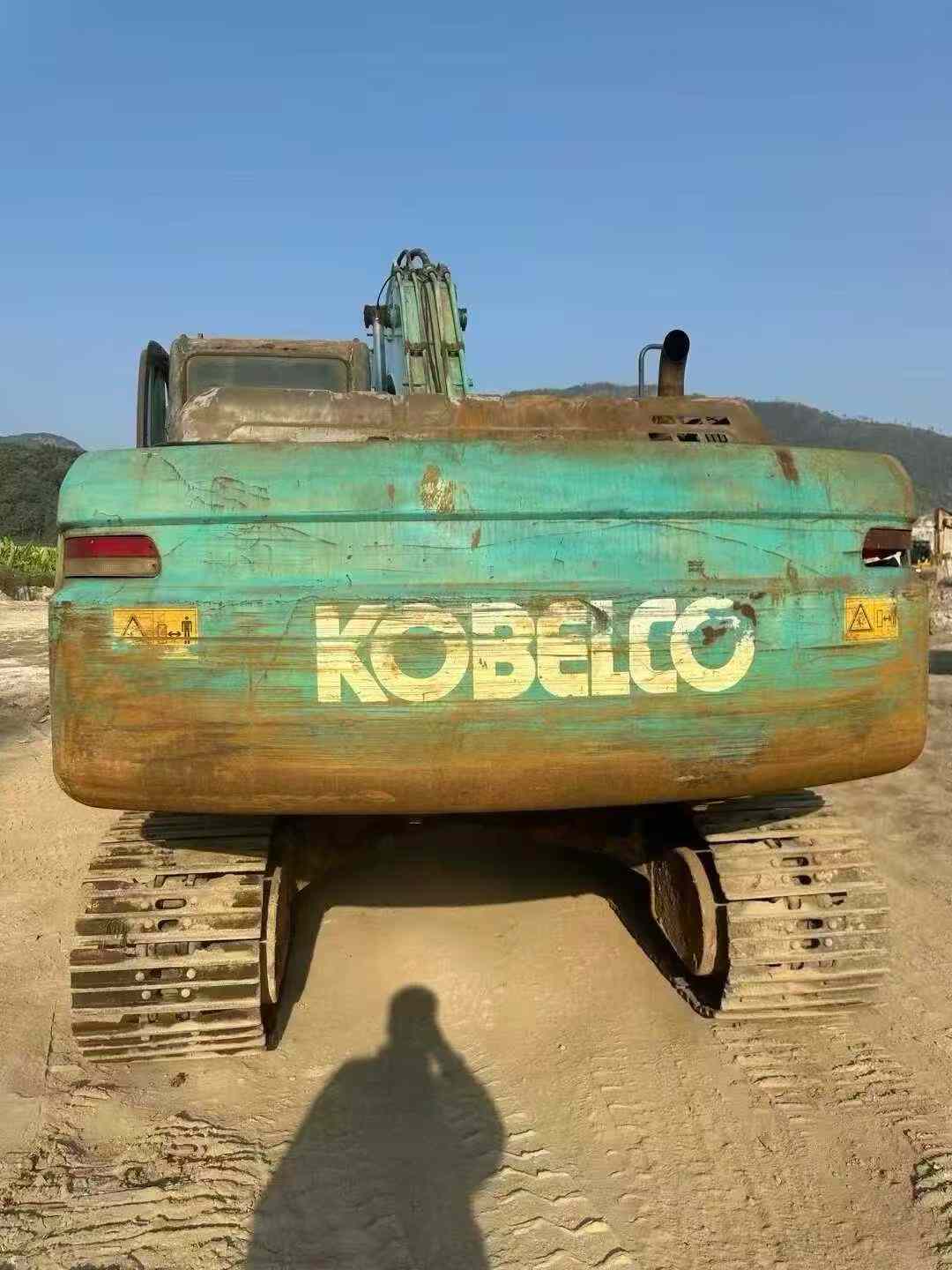 Buy Kobelco SK200-8 Used Excavator / 3 Used Kobelco SK200-8 Excavator 2016 Model / 3