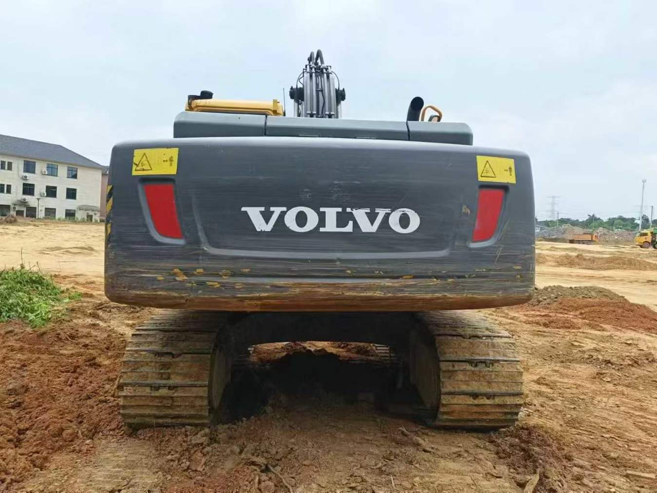 Used Volvo EC200 Excavator 2018 Model / 2