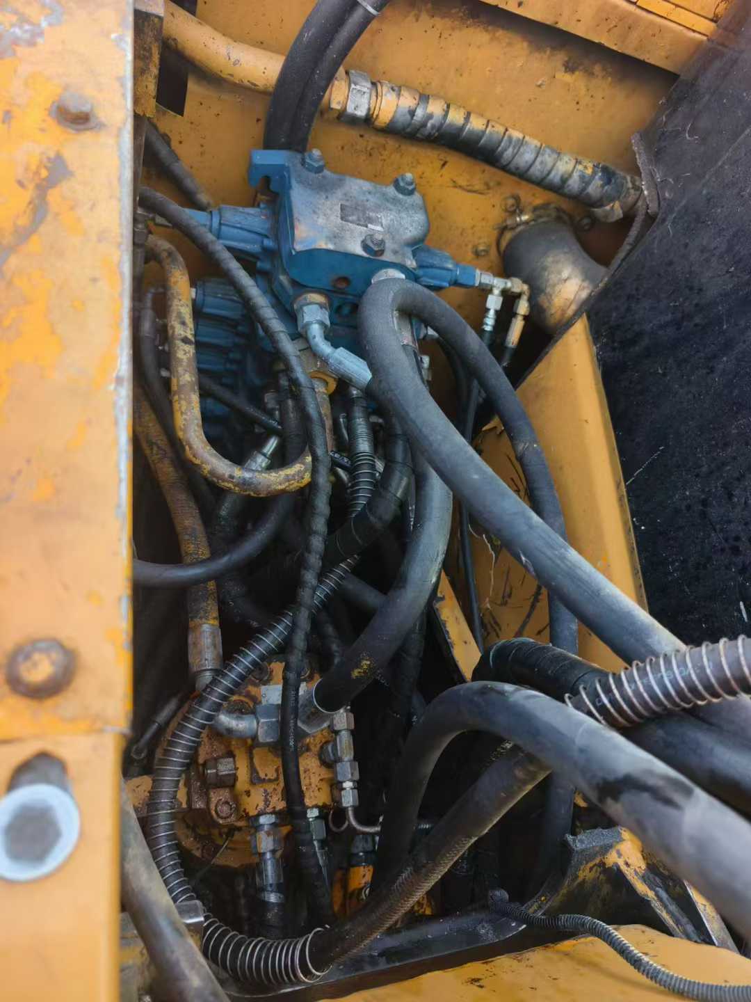 Used Sany SY75 Excavator 2015 Model / 2