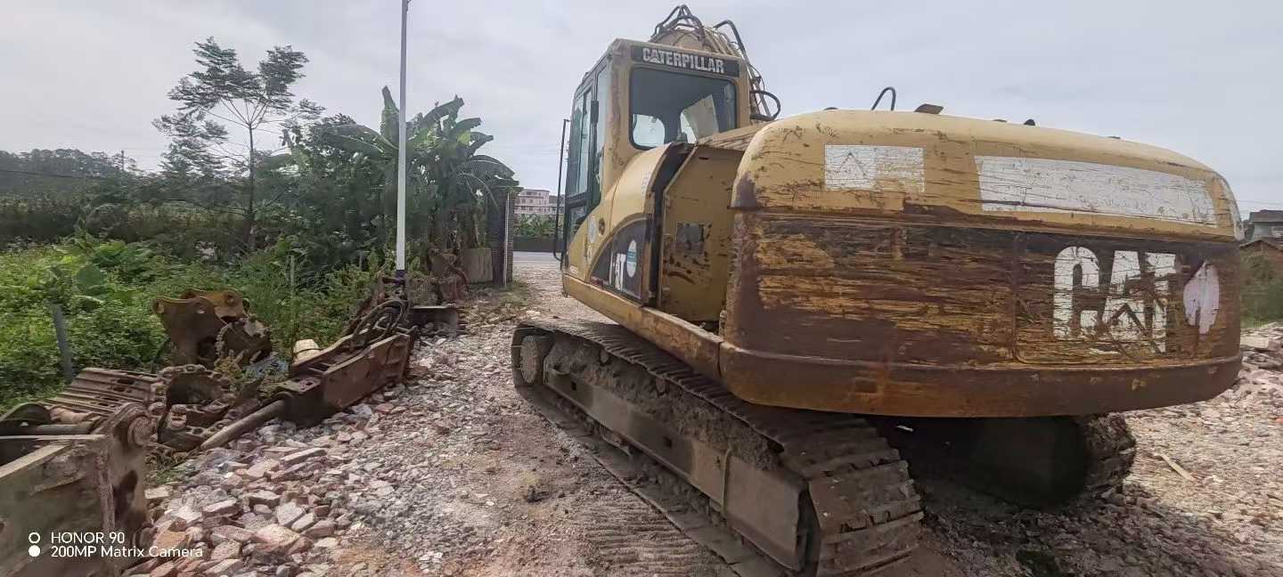 Used Caterpillar 320C Excavator 2016 Model / 2