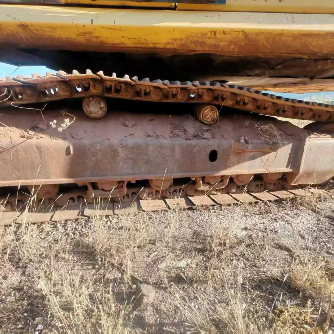 Used Komatsu PC60-7 Excavator 2011 Model / 4