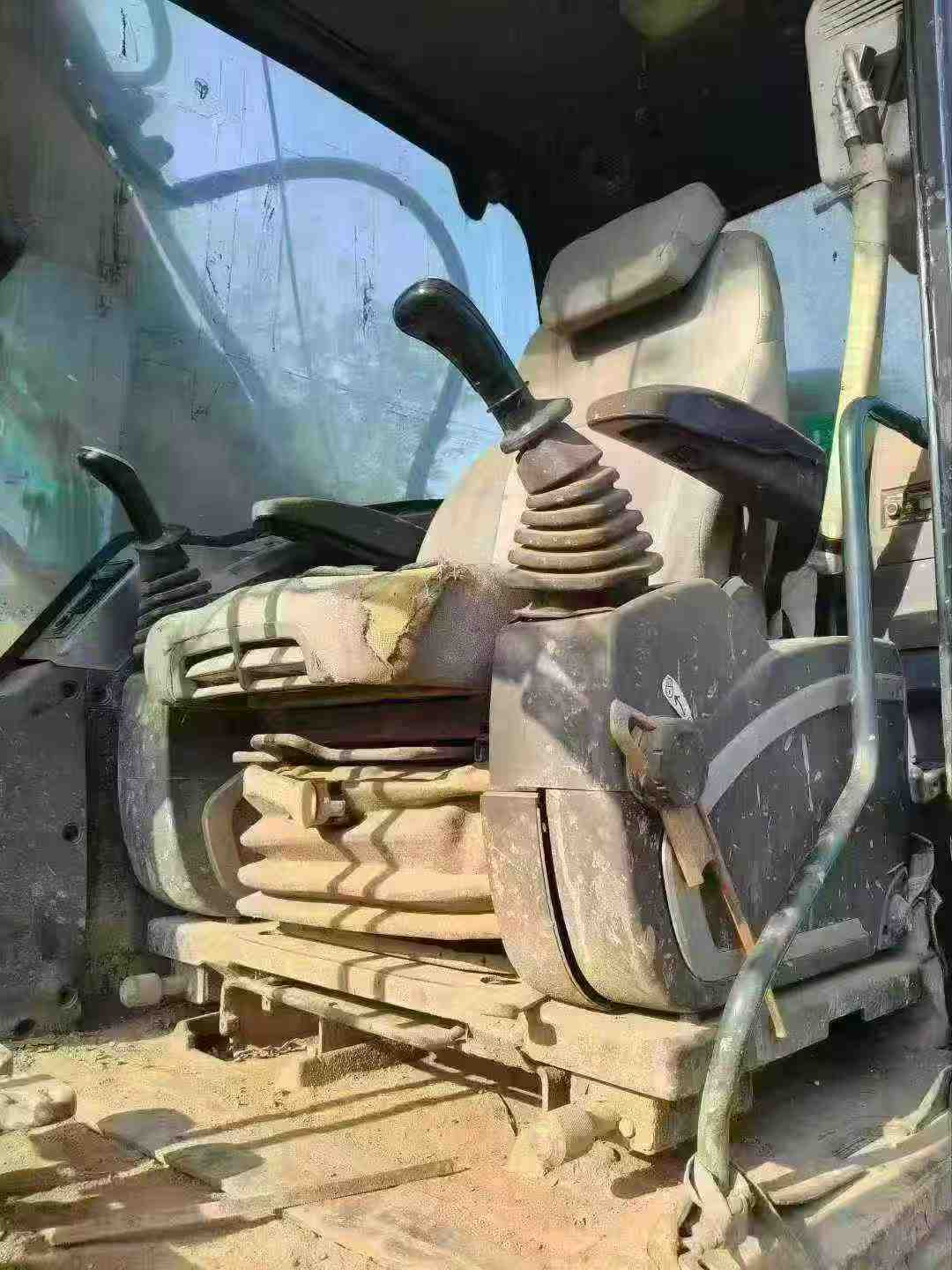 Used Hyundai R215-9 Excavator 2016 Model / 2