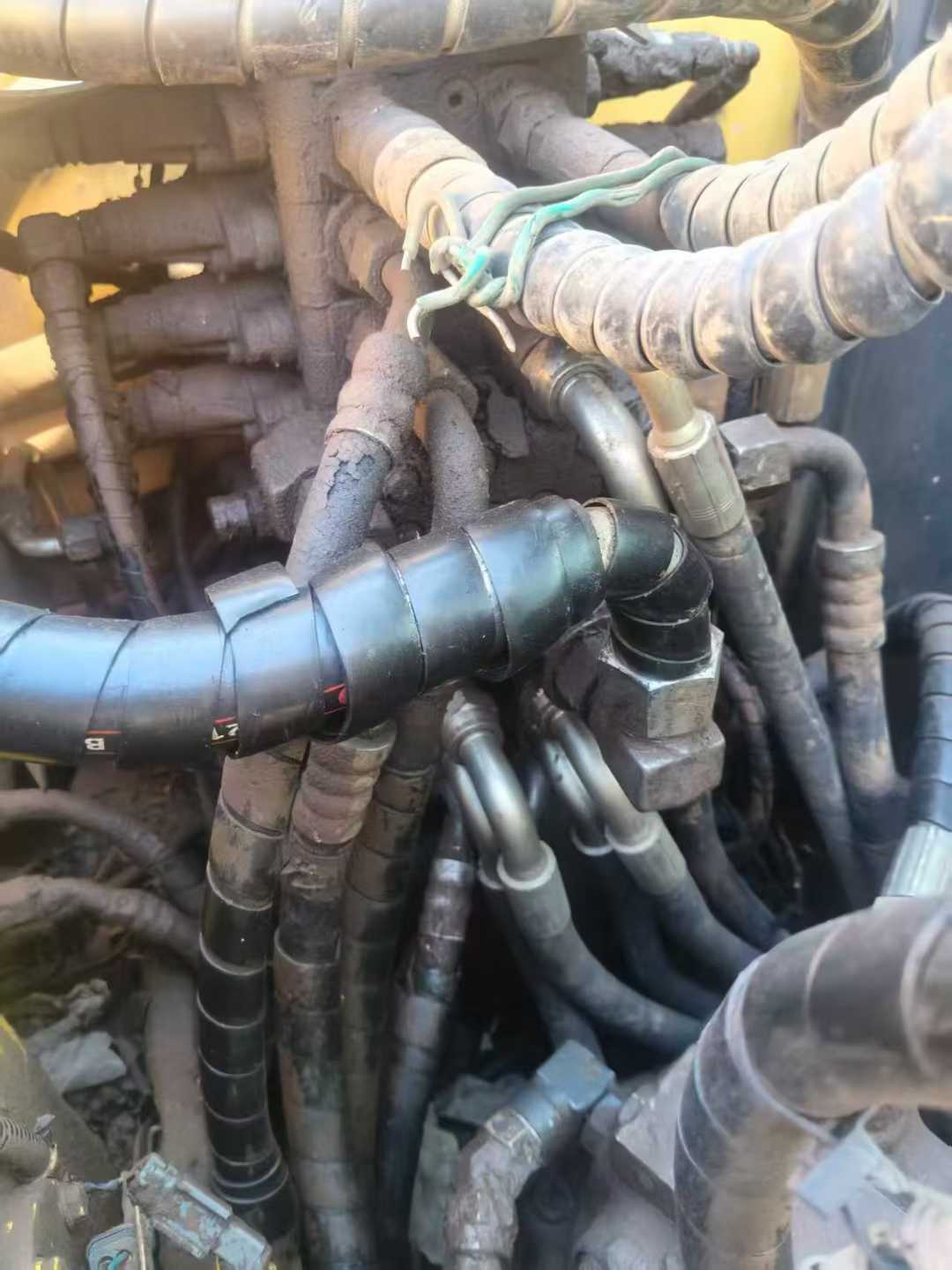 Used Komatsu PC70-8 Excavator 2013 Model / 8