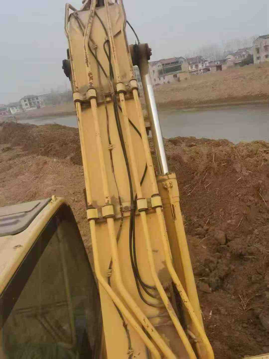 Used Komatsu PC200 Excavator 2016 Model / 6