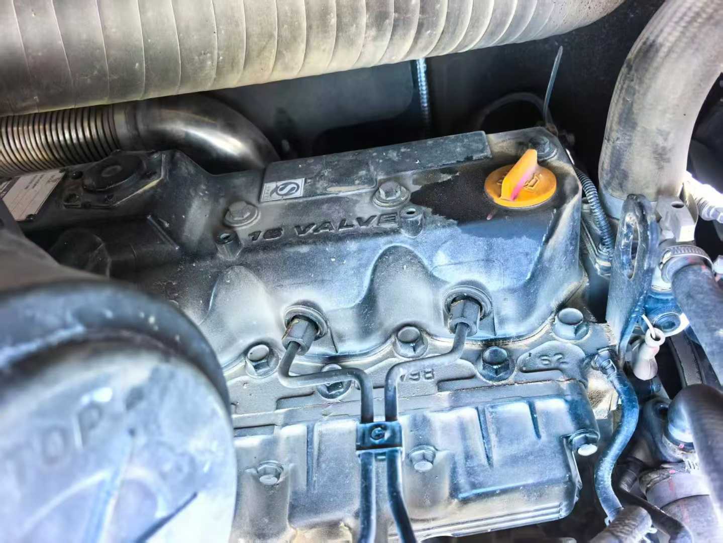 Used XCMG ZL60G Excavator 2022 Model / 2