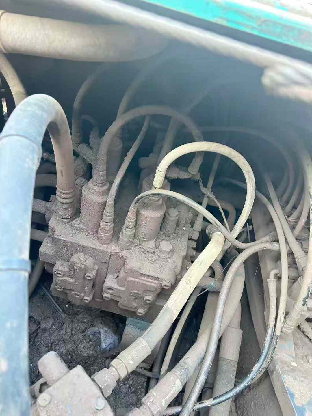 Buy Kobelco SK210 Used Excavator / 5 Used Kobelco SK210 Excavator 2014 Model / 5