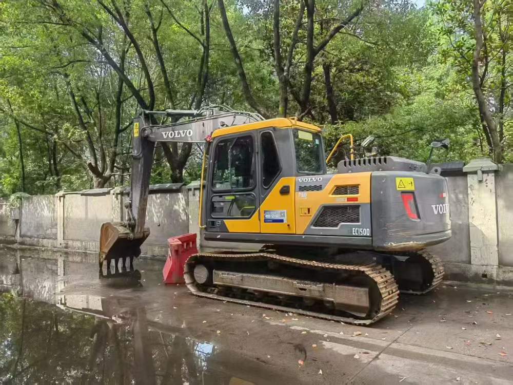 Used Volvo EC20 Excavator 2016 Model / 2