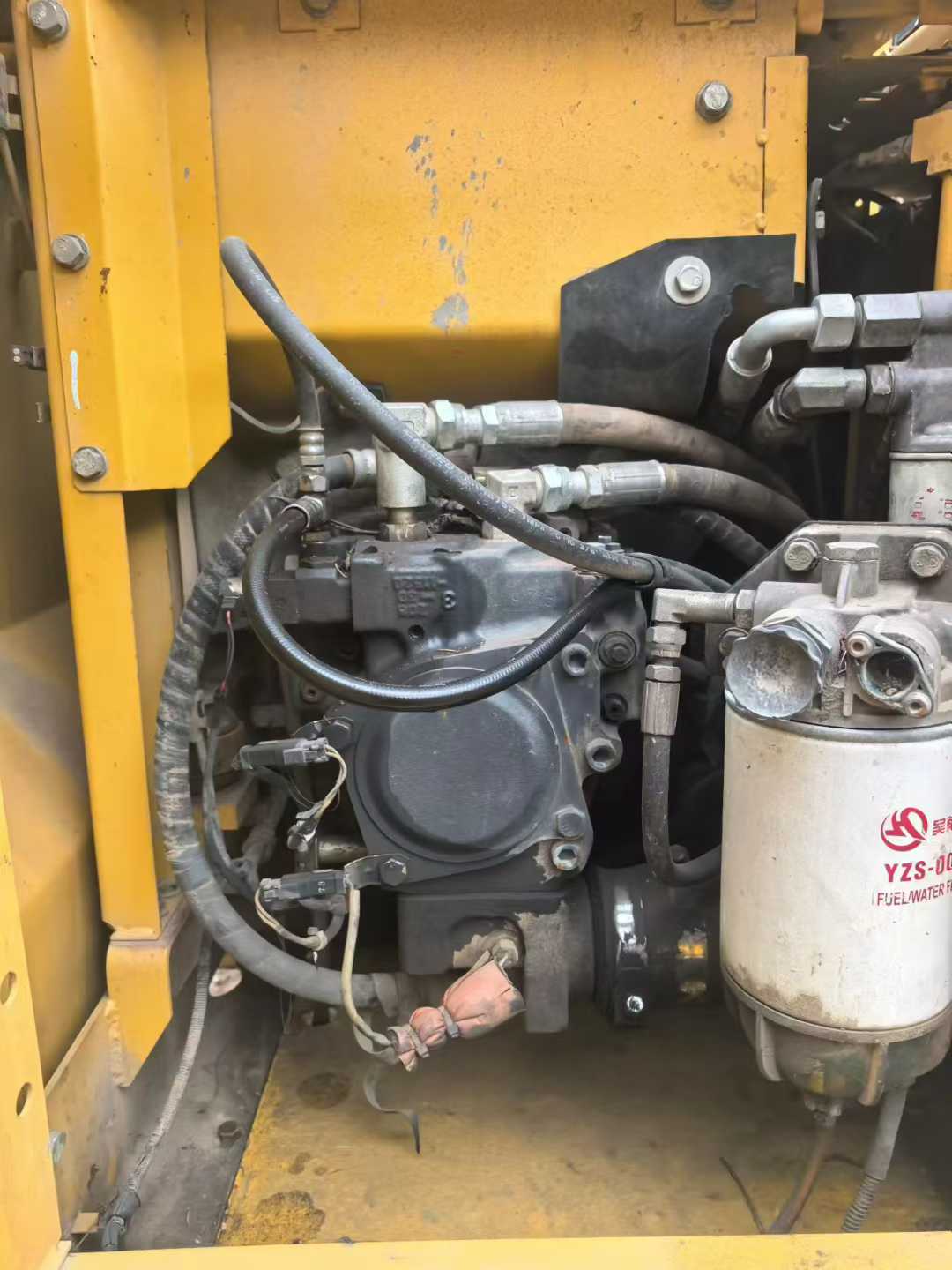 Used Komatsu PC130-8M0 Excavator 2017 Model / 3