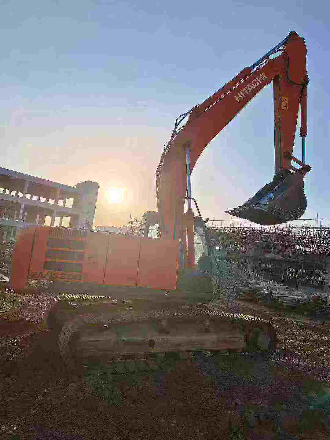 Used Hitachi ZAXIS200 Excavator 2016 Model / 4