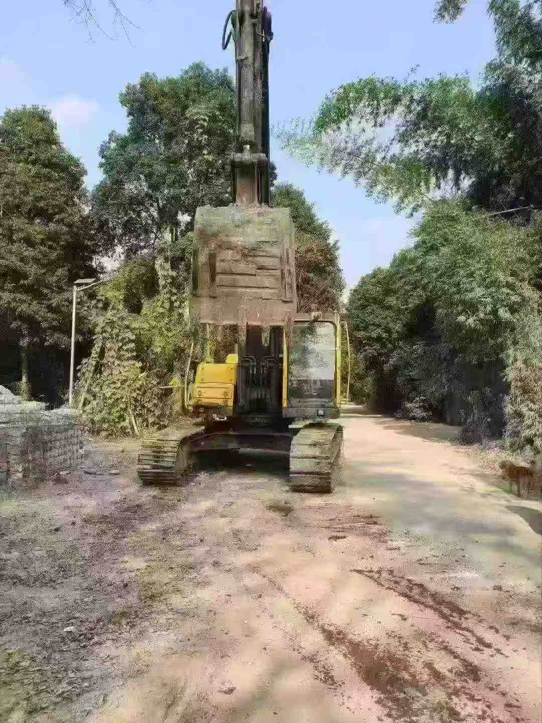 Used Volvo EW210C Excavator 2016 Model / 5