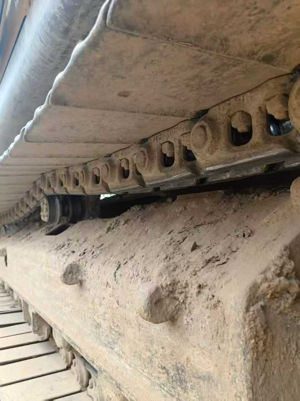 Used Volvo EC140 Excavator 2015 Model / 5