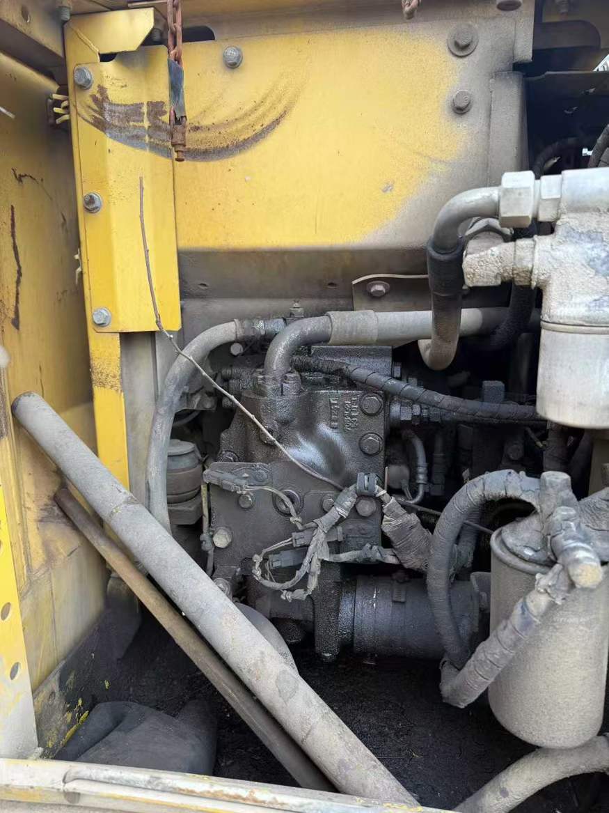 Used Komatsu PC110-7 Excavator 2016 Model / 8