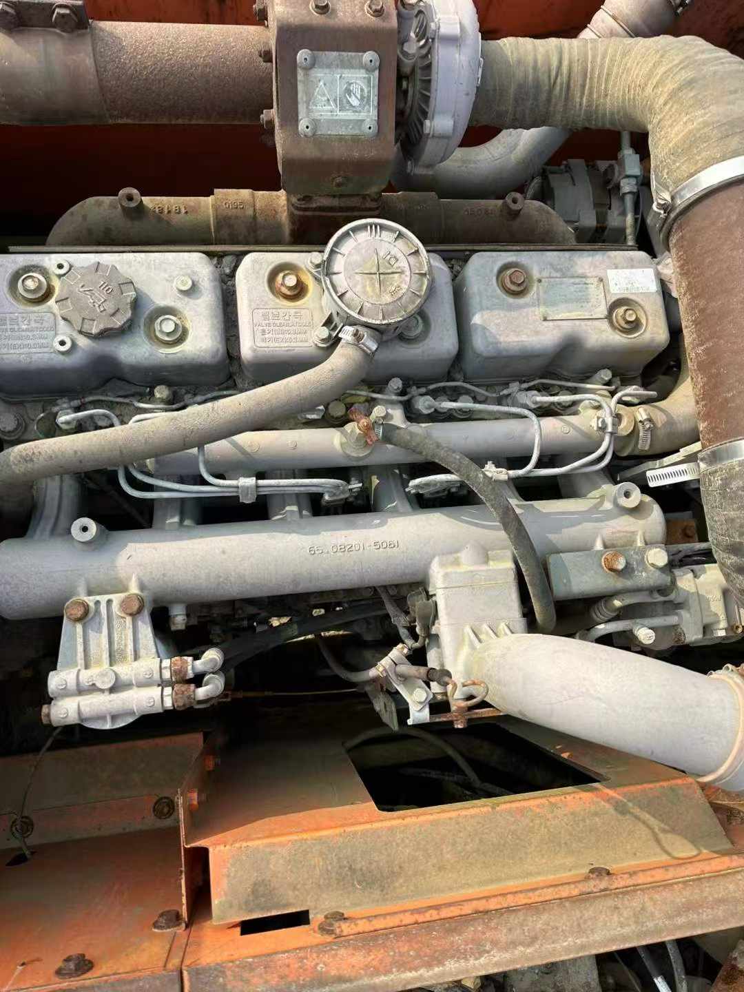 Used Doosan S225 Excavator 2011 Model / 6