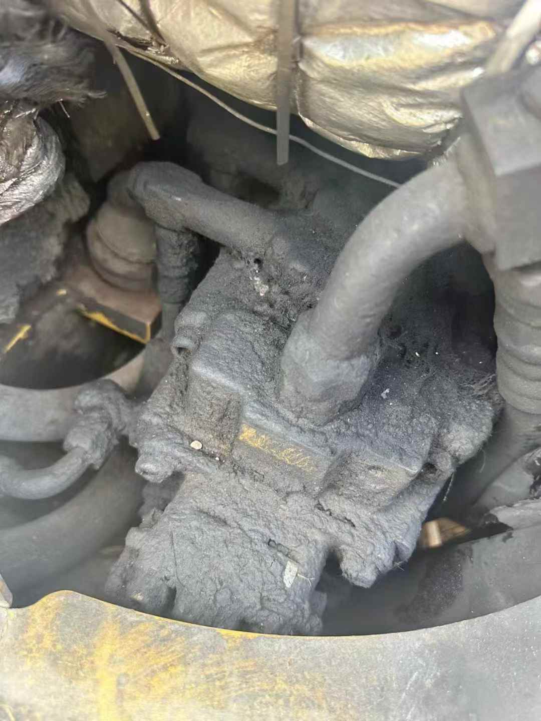 Used Komatsu PC650 Excavator 2016 Model / 4