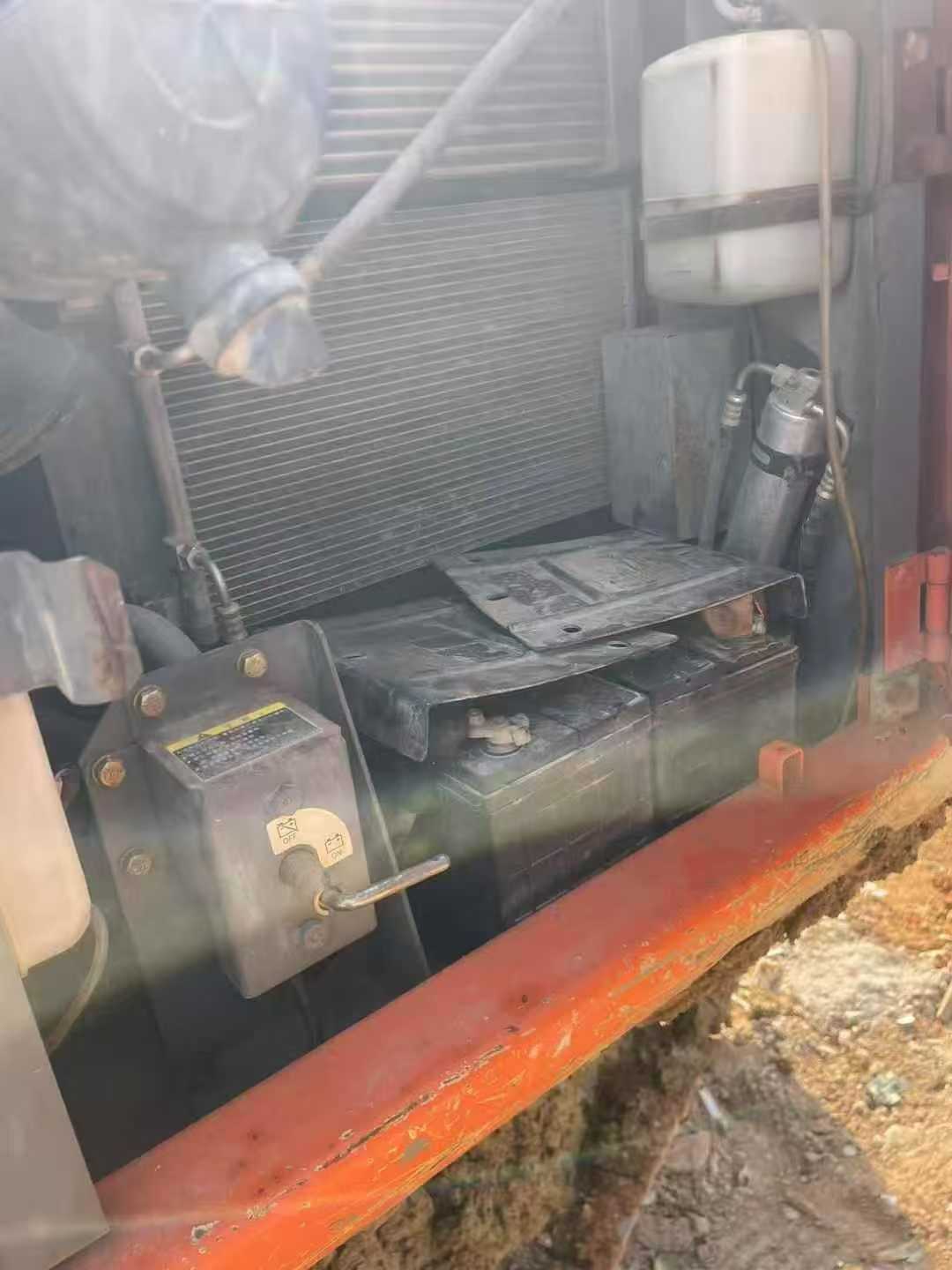 Used Hitachi ZX120 Excavator 2013 Model / 6