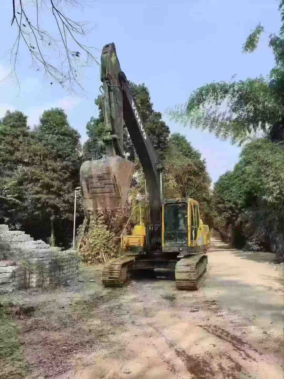 Used Volvo EW210C Excavator 2016 Model / 2