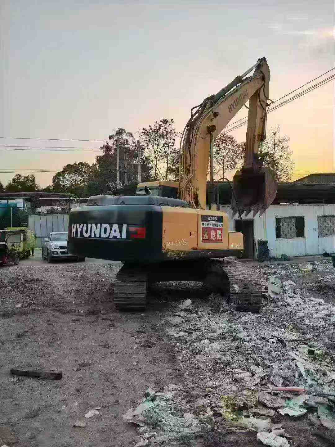Used Hyundai R215VS Excavator 2018 Model / 6