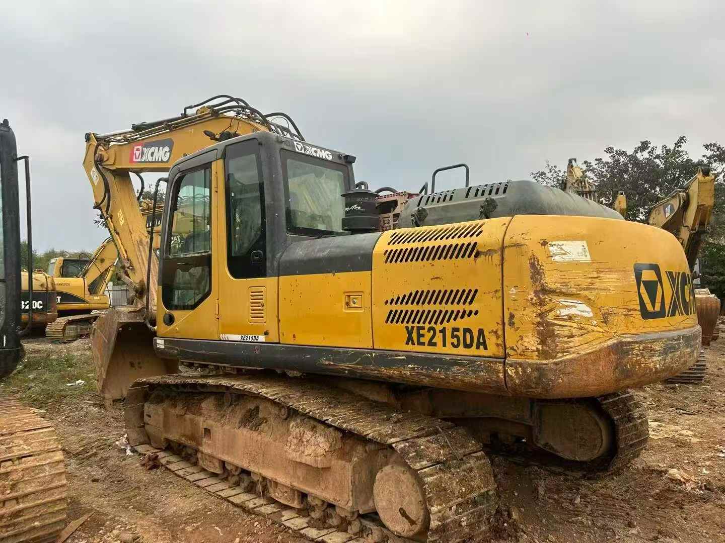 Used XCMG XE215 Excavator 2015 Model / 2